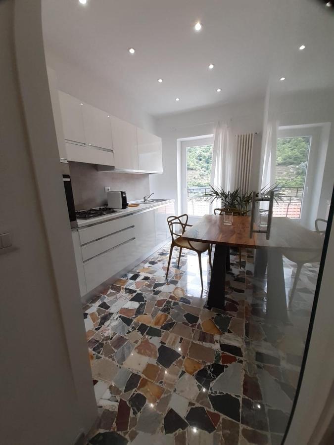 L'Ortensia Apartment Pigna Bagian luar foto