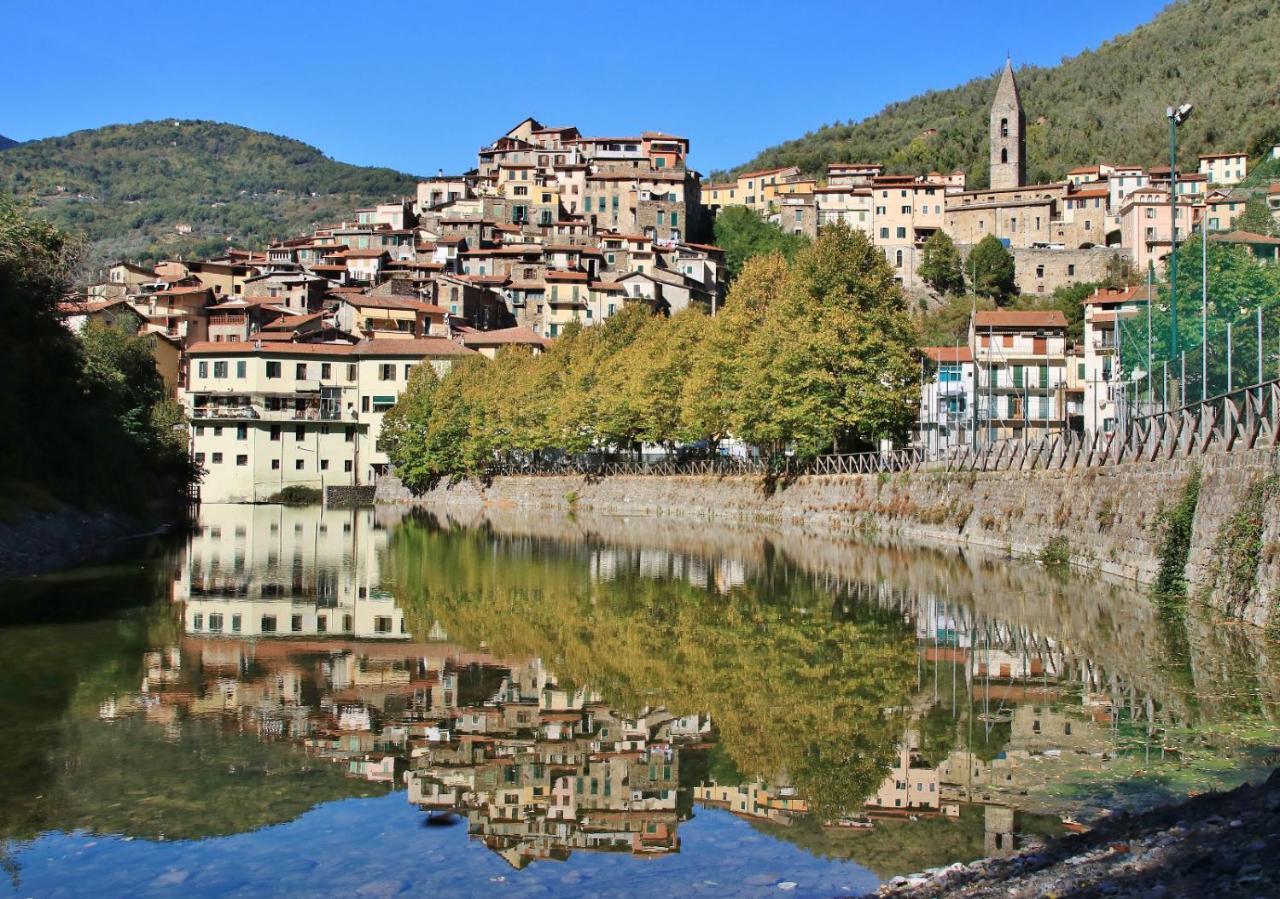 L'Ortensia Apartment Pigna Bagian luar foto